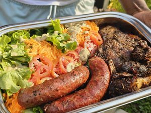 Beef, Tomato & Onion Sausages – Georgie Moleta Butcheress