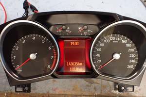 Repair Instrument Clusters Dash Boards Repairs: Ford Mondeo instrument cluster repair - Large LCD