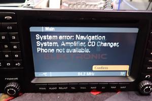 Repair Radios Climate Control Clock: Porsche Radio unit 2007 - Int Boot up