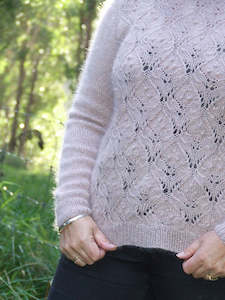 Amikihia Knits - Flourish