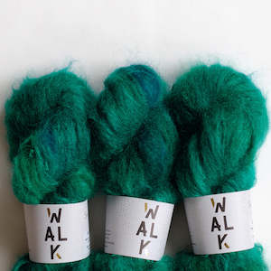 Bulky 12 Ply: Walk Collection - Big Kid Mohair - Smaragd - 30 DAY PREORDER
