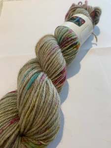 Yarnfloozy: Yarnfloozy - Brushtail 8 Ply - Sea Horse