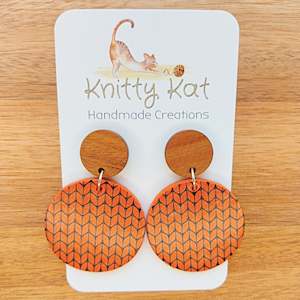 Knitty Kat - Knit Circle Earrings - Orange