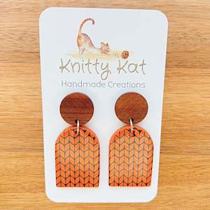 Knitty Kat - Knit Arch Earrings - Orange
