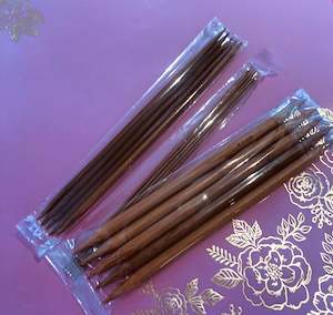 Double Pointed Needle Sets: Double Pointed Needles - 6.0mm - 7.9" (20cm) Bamboo
