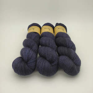 Merino Superwash: Dark Omen - Merino Sock - Paimon