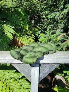 Moss - High Twist Merino Yarn - Kiwiyarn-a