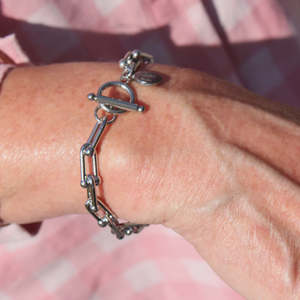 Fabuleux Vous 1: Steel Me -Silver Harper Fob Bracelet