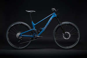 Mountain Bikes: Deviate Highlander II