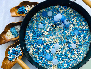 Products: Frozen sensory base Get Messy