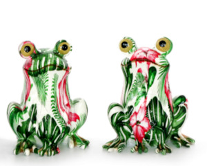 Homeware: ARTIE FROGS