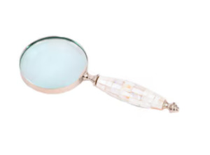 For Her: Magnifying Glass - Pearl