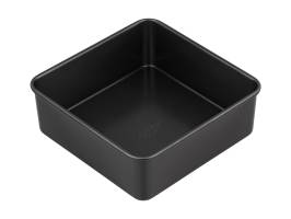 Baking: Maxwell & Williams Baker Maker Square Cake Pan