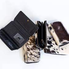 Furmoo Hide Collection: FURMOO Keep In Check Wallet