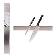 Kitchen Gadgets: APPETITO Magnetic Knife Rack