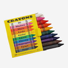Souvenirs: Maori/English Crayons