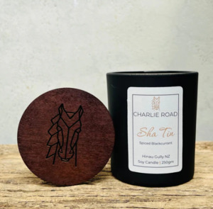 SHA TIN / Spiced Blackcurrant / Candle