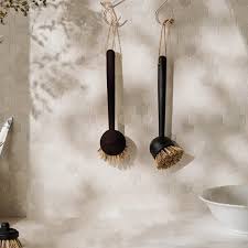 Kitchen Gadgets: Simple Things - Black Dish Brush