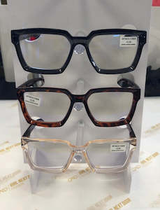 Captivated Eyewear: Remi Readers