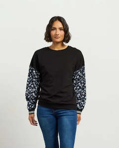 Beauden Top - Black/Azure Petals