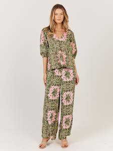 Fate Becker: Dominica Pant / Paisley