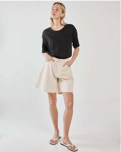 Sabine Denim Shorts / Parchment Wash