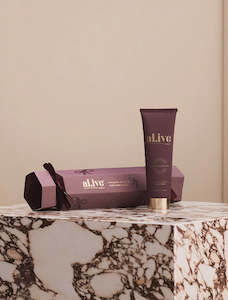 Gifts: Hand & Cream Cracker- Sweet Plum & Berries
