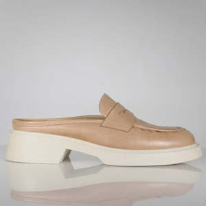 Sandals: Lucinda - Tan Wax