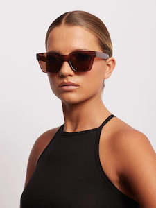 Sunglasses: Anvil  Mocca