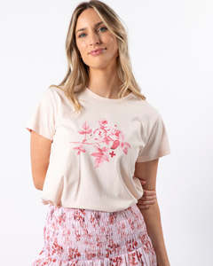 Stella Gemma Sale: T-Shirt - Blush Jolie Ruby Rose