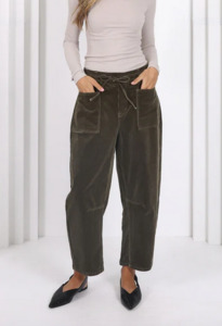 Leo Barrel Jeans Corduroy - Forest Moss