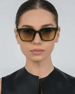 Bree Sunglasses /Transparent Green/ Green