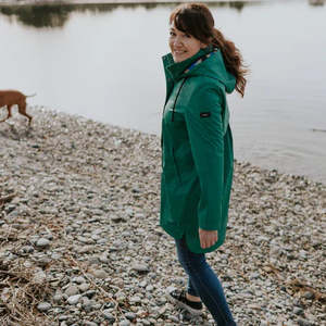 Moke: Billie PU Coated Rain Coat - Emerald