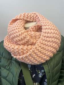 Under 50: Organic Loop Scarf / Pink