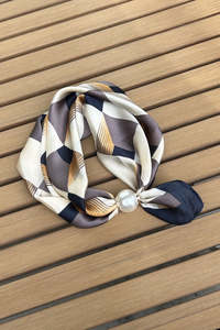 Pearl Fasten Neck Tie / Cityscape