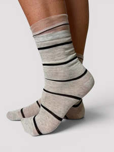 Under 50: Double Stripe Frill Sock - Soft Grey