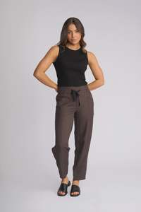 Dew Barrel Pant / Chocolate