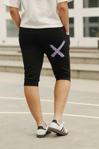 Shorts: 3/4 Apartment Pants / Black With Blue Haven Stripe X