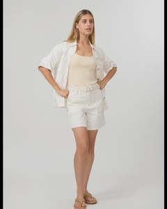 Stella Gemma: Sophie Short / Ecru