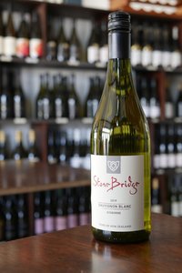 Products: Stone Bridge Sauvignon Blanc - Gisborne Wine Centre
