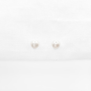 Earrings: White Fresh Water Pearl Studs