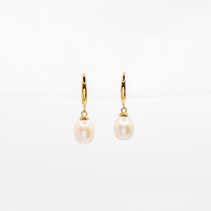 Earrings: Minimal Pearl Drop Earrings