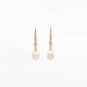 Earrings: Dew Drop Pearl Earrings