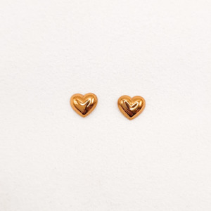 Studs: Solid Heart Studs