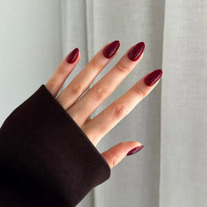 All: PRESSING NAILS - RED WINE