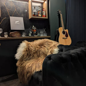 Products: Icelandic Fleece - Natural - Bowron Sheepskin Tannery & Factory