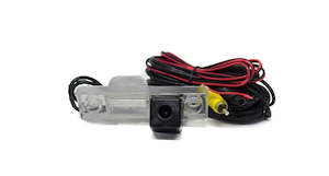 Holden: OEM Reverse Camera Holden Cruze sedan/Captiva7 (250)