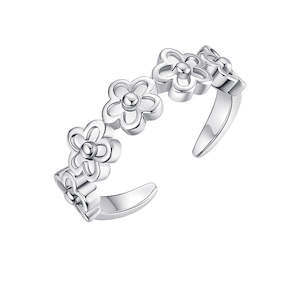 Flowers Pattern Band Toe Ring - Silver