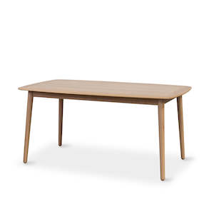 Prague Dining Table (1600)
