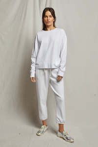 Best Selling: Perfect White Tee Tyler Sweatshirt - White